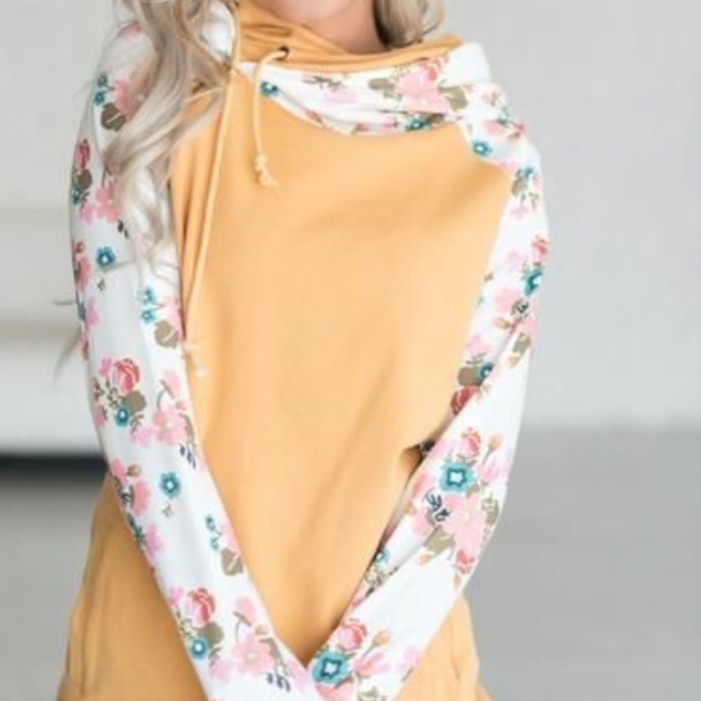 Mindy Mae’s Market Yellow Floral Doublehood